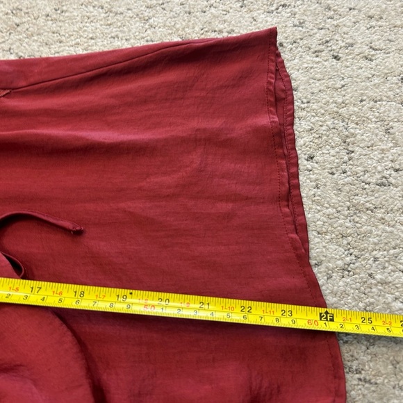 Sadie and Sage M satin feel boho peasant Red Women's Top - Picture 12 of 13
